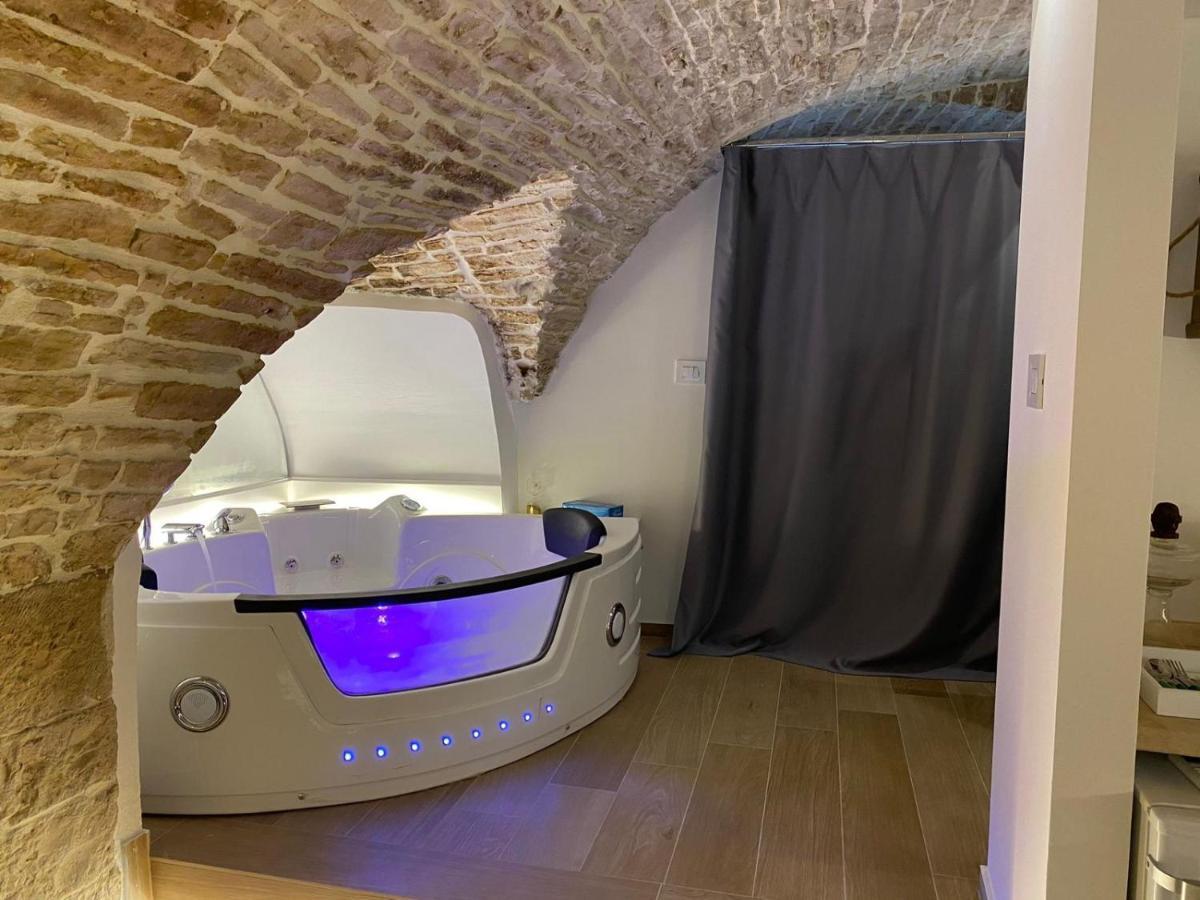 Suite Spa Of Dreams Bitonto Exterior foto